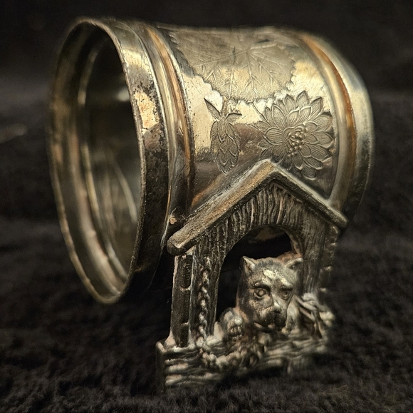 Vintage Victorian Fugural Antique Silver Napkin Ring Bull Dog in Doghouse Floral